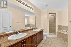 383 GILPIN DRIVE | Newmarket Ontario | Slide Image Eighteen