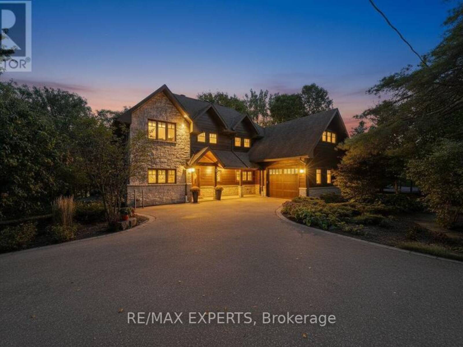 65 JOHN STREET, King, Ontario L7B 1J6