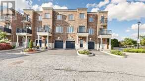 64 FERRIS SQUARE | Clarington Ontario | Slide Image Two