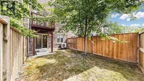 64 FERRIS SQUARE | Clarington Ontario | Slide Image Thirty-nine