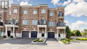 64 FERRIS SQUARE | Clarington Ontario | Slide Image Three