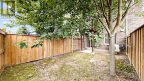 64 FERRIS SQUARE | Clarington Ontario | Slide Image Forty