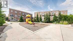 64 FERRIS SQUARE | Clarington Ontario | Slide Image Forty-one