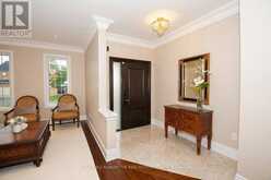 304 TOWER HILL ROAD | Richmond Hill Ontario | Slide Image Five