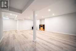 3212 PINEMEADOW DRIVE | Burlington Ontario | Slide Image Thirty-two