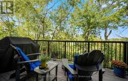 2023 DEERVIEW COMMON | Oakville Ontario | Slide Image Eighteen