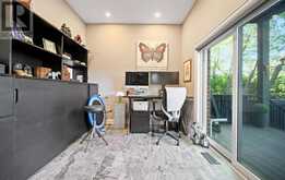 2023 DEERVIEW COMMON | Oakville Ontario | Slide Image Thirty-two