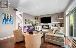 2023 DEERVIEW COMMON | Oakville Ontario | Slide Image Seven