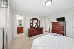 76 SNOWBERRY CRESCENT | Halton Hills Ontario | Slide Image Fifteen