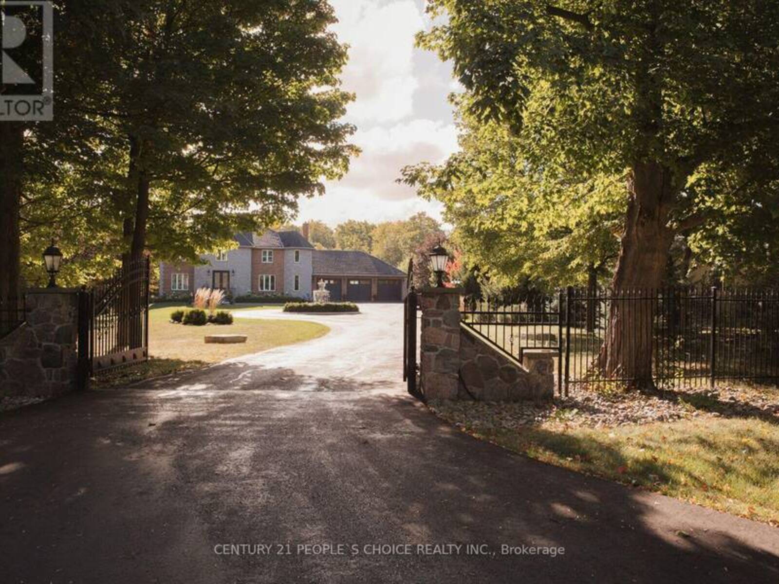 15550 5 SIDE ROAD, Halton Hills, Ontario L0P 1K0