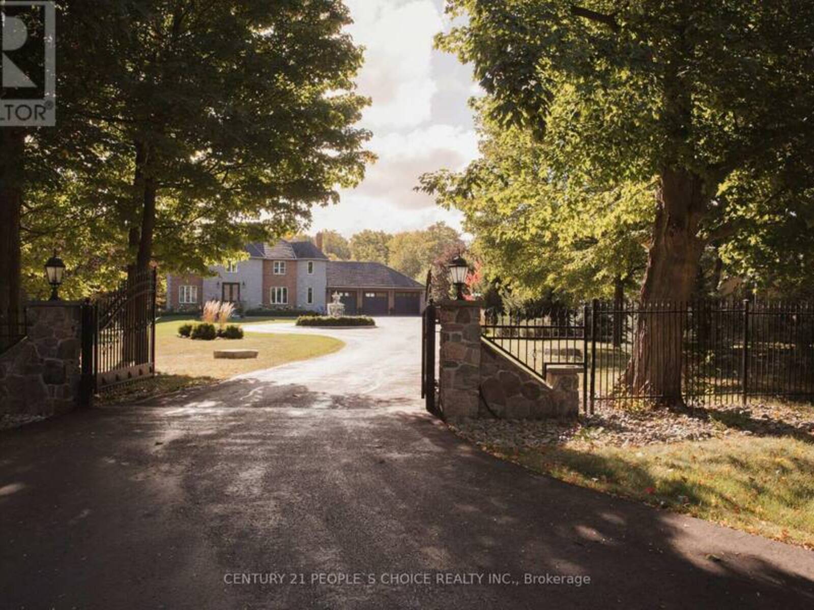15550 5 SIDE ROAD, Norval, Ontario L0P 1K0