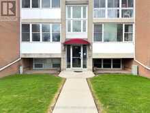 25 - 824 BRANT STREET | Burlington Ontario | Slide Image Twenty-one