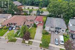 76 LIONHEAD TRAIL | Toronto Ontario | Slide Image Seven