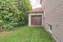 70 BRULE LAKEWAY | Georgina Ontario | Slide Image Thirty-five