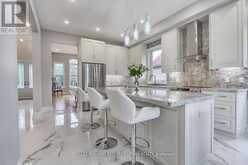 70 BRULE LAKEWAY | Georgina Ontario | Slide Image Eight