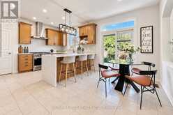 35 STONEHEATH CRESCENT | Markham Ontario | Slide Image Twelve