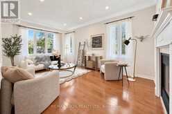 35 STONEHEATH CRESCENT | Markham Ontario | Slide Image Nine