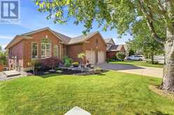 204 KINGFISHER AVENUE | Woodstock Ontario | Slide Image Two