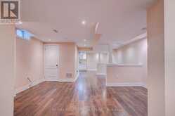 7 KINGSPOINT CIRCLE | Hamilton Ontario | Slide Image Thirty-five