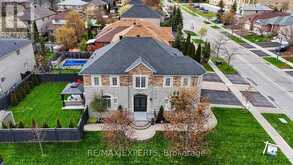 2 IRONHORSE CRESCENT | Caledon Ontario | Slide Image Four