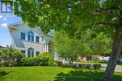6 FOURSEASONS DRIVE | Hamilton Ontario | Slide Image Three