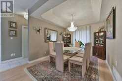 153 ESTATE GARDEN DRIVE | Richmond Hill Ontario | Slide Image Nine
