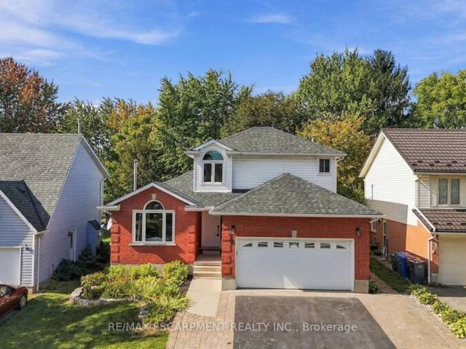 55 DARBY ROAD, Guelph, Ontario N1K 1R6