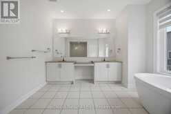 1400 YELLOW ROSE CIRCLE | Oakville Ontario | Slide Image Thirty