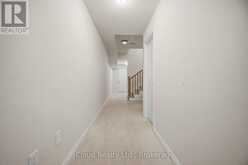 1400 YELLOW ROSE CIRCLE | Oakville Ontario | Slide Image Thirty-eight