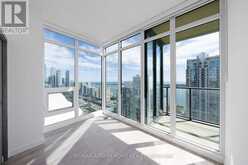 4510 - 3 CONCORD CITYPLACE WAY | Toronto Ontario | Slide Image Five