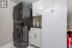 303 - 2500 RUTHERFORD ROAD | Vaughan Ontario | Slide Image Thirteen
