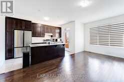 34 CIRCUS CRESCENT | Brampton Ontario | Slide Image Nine