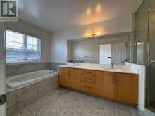 168 LEGENDS WAY | Markham Ontario | Slide Image Fourteen