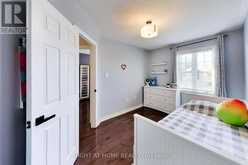 237 TERRA ROAD | Vaughan Ontario | Slide Image Seventeen