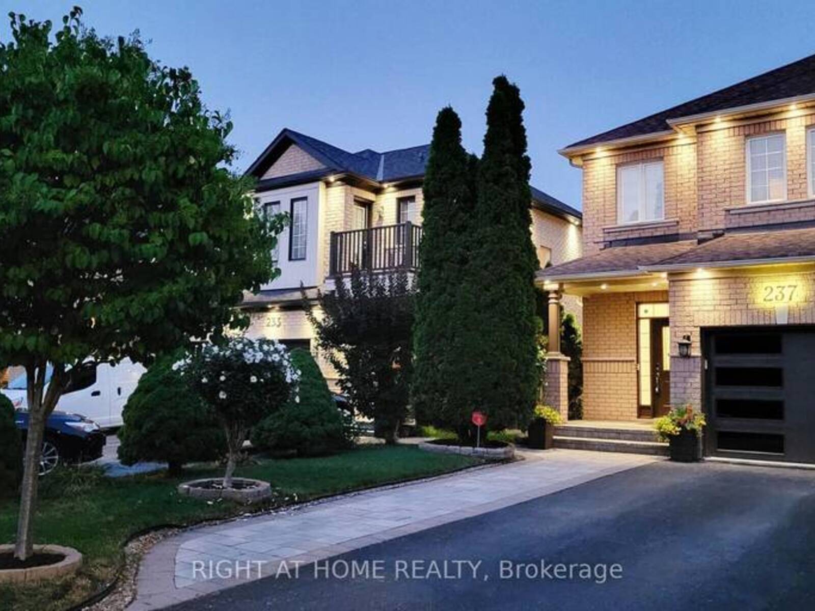 237 TERRA ROAD, Vaughan, Ontario L4L 3J4