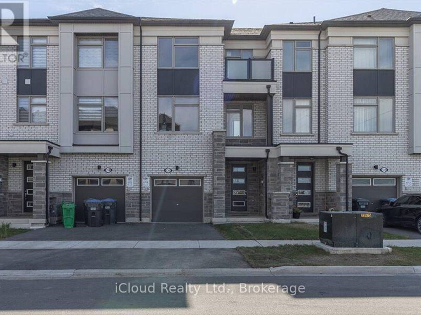 136 KEPPEL CIRCLE, Brampton, Ontario L7A 5K7