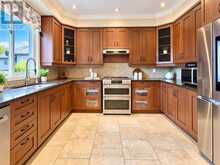 3 PRINCE WILLIAM WAY | Barrie Ontario | Slide Image Twelve
