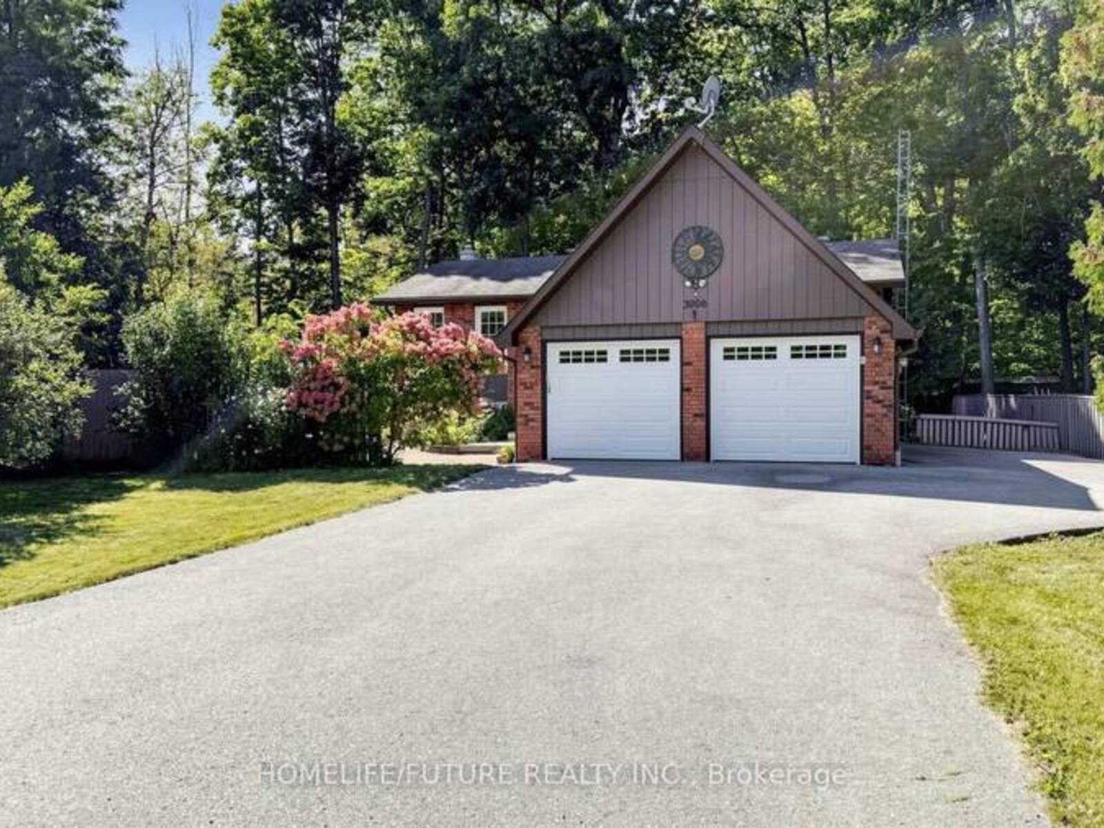 3906 ROSEMARY LANE, Innisfil, Ontario L9S 2L6