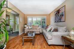 437 EAGLEWOOD DRIVE | Hamilton Ontario | Slide Image Five