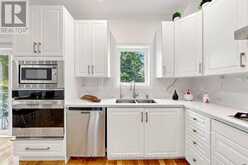 74 ROMANCE DRIVE | Richmond Hill Ontario | Slide Image Seventeen