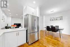74 ROMANCE DRIVE | Richmond Hill Ontario | Slide Image Eighteen
