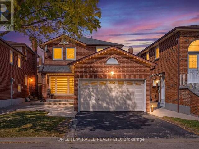 8 LOIRE COURT Toronto Ontario, M9V 4Z7 - 4 Bedrooms Home For Sale