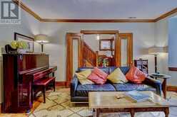 194 LAWRENCE AVENUE E | Toronto Ontario | Slide Image Six