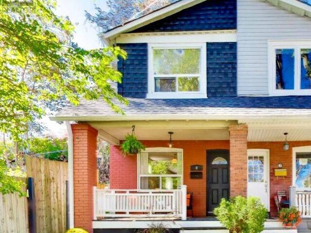 4 BELLHAVEN ROAD Toronto Ontario, M4L 3J5 - 2 Bedrooms Home For Sale