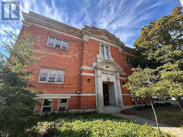 25 - 357 HUNTER STREET W Hamilton Ontario, L8P 1S6 - 1 Bedroom Condo For Sale