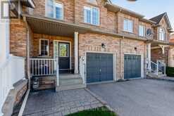 71 POTTERY PLACE | Vaughan Ontario | Slide Image Three