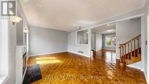 19 WALDRON CRESCENT | Richmond Hill Ontario | Slide Image Seventeen