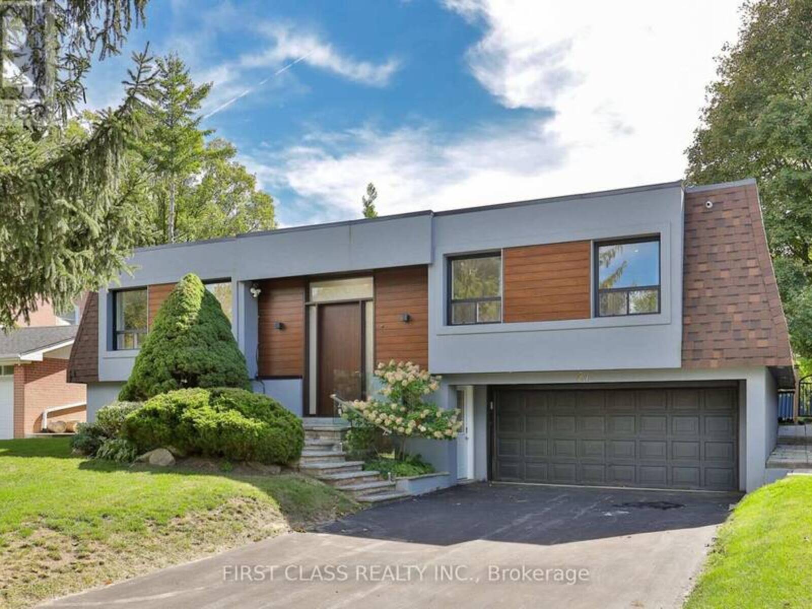 27 DELAIR CRESCENT, Markham, Ontario L3T 2M3
