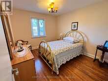 14 ORLANDO BOULEVARD | Toronto Ontario | Slide Image Twelve