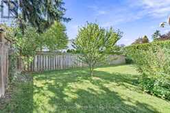90 PRINGLE AVENUE | Markham Ontario | Slide Image Thirty-three